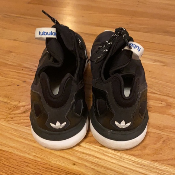 Adidas men’s tubular runner - Picture 2 of 3